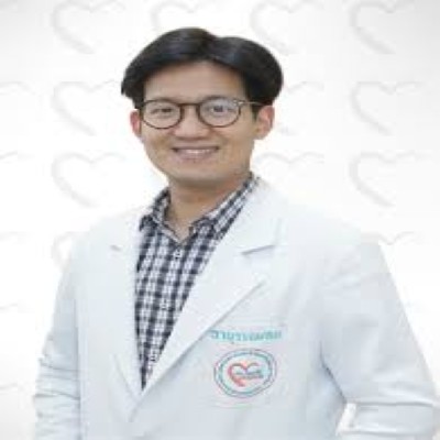 Dr. Thanaphan Thitivichienlert