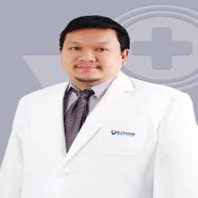 Dr. Bundit Sakulchairungrueng